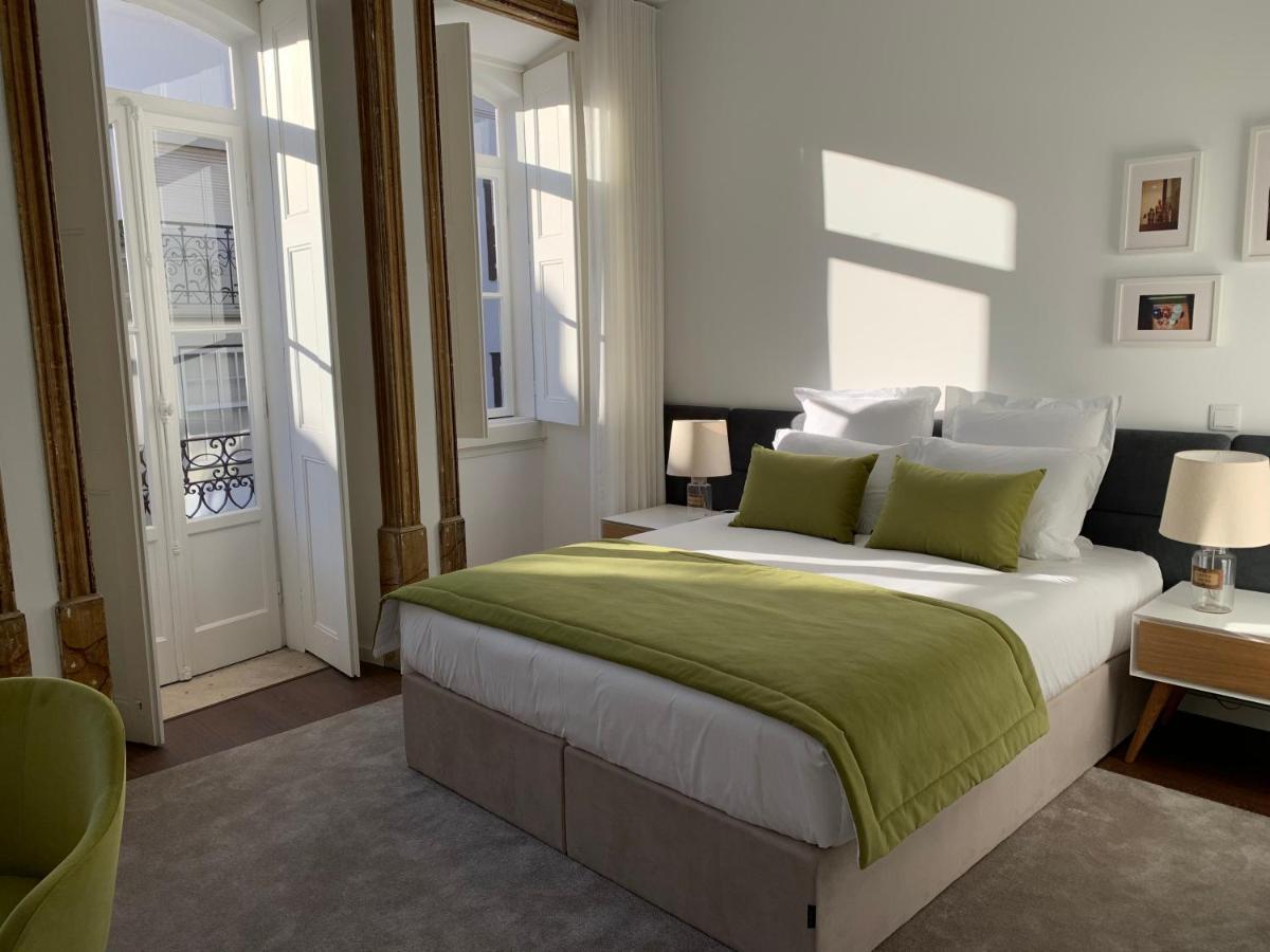 Pharmacia Guesthouse Коимбра Экстерьер фото