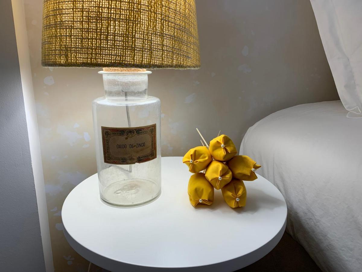 Pharmacia Guesthouse Коимбра Экстерьер фото