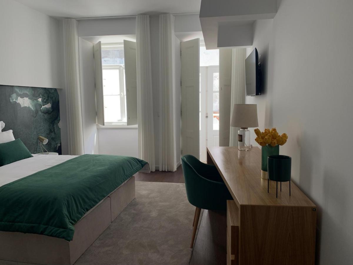 Pharmacia Guesthouse Коимбра Экстерьер фото