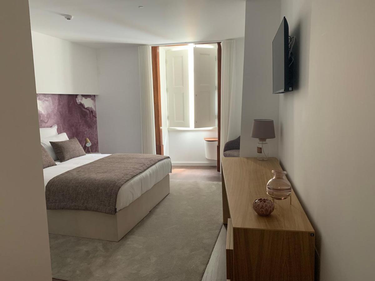 Pharmacia Guesthouse Коимбра Экстерьер фото