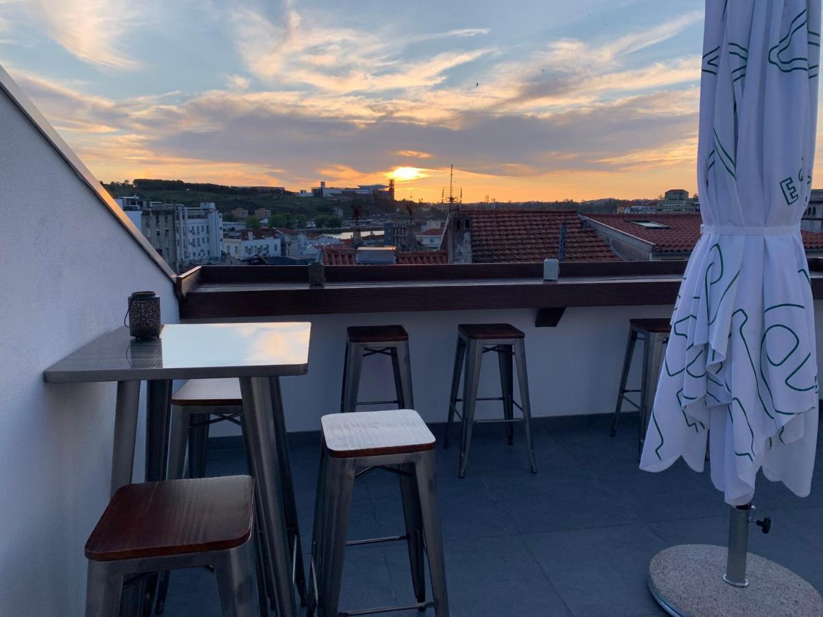 Pharmacia Guesthouse Коимбра Экстерьер фото