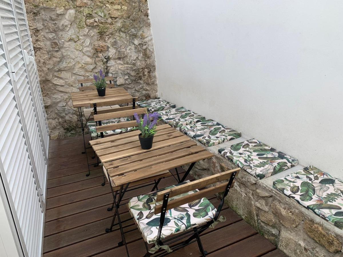 Pharmacia Guesthouse Коимбра Экстерьер фото