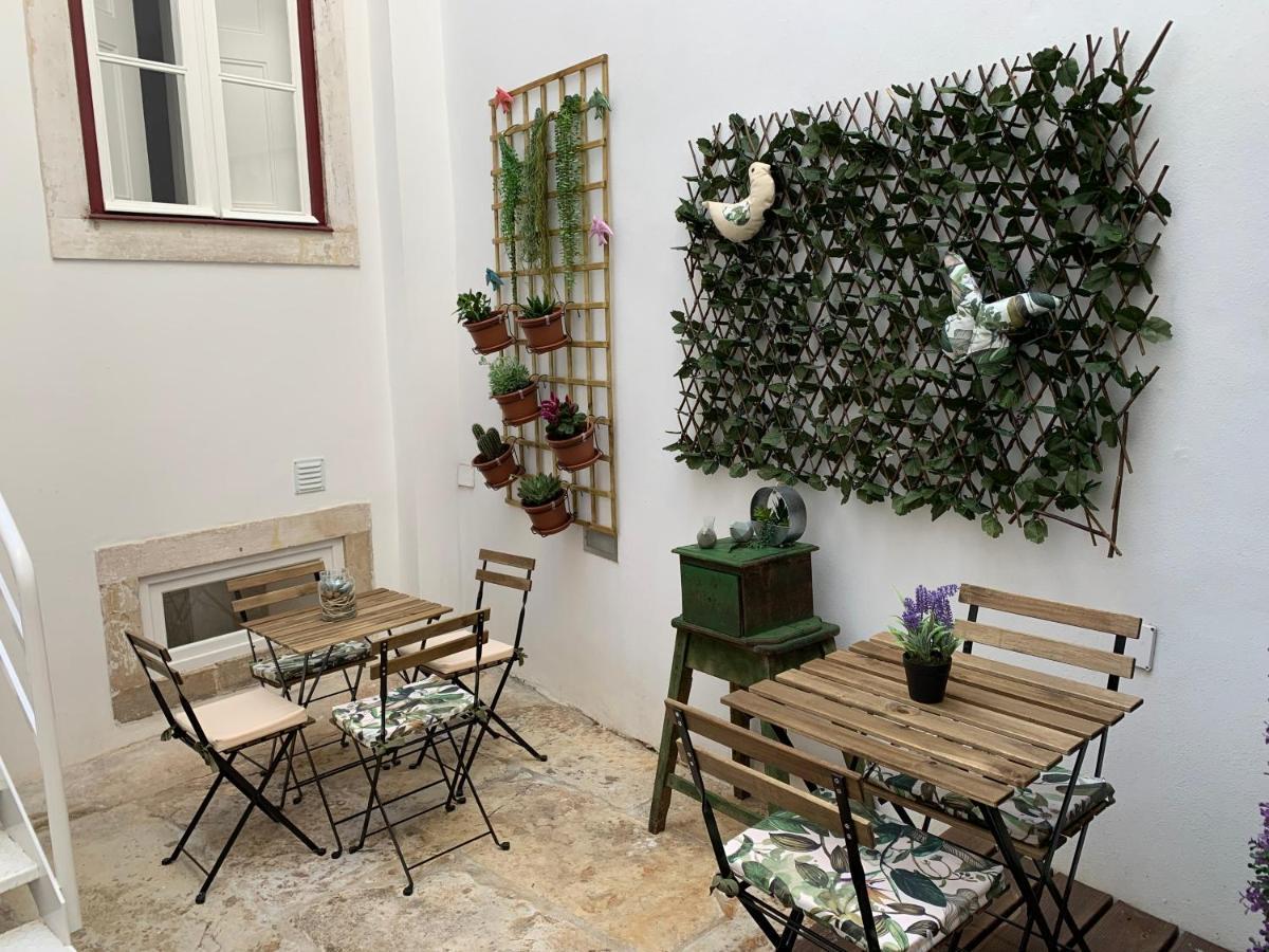 Pharmacia Guesthouse Коимбра Экстерьер фото