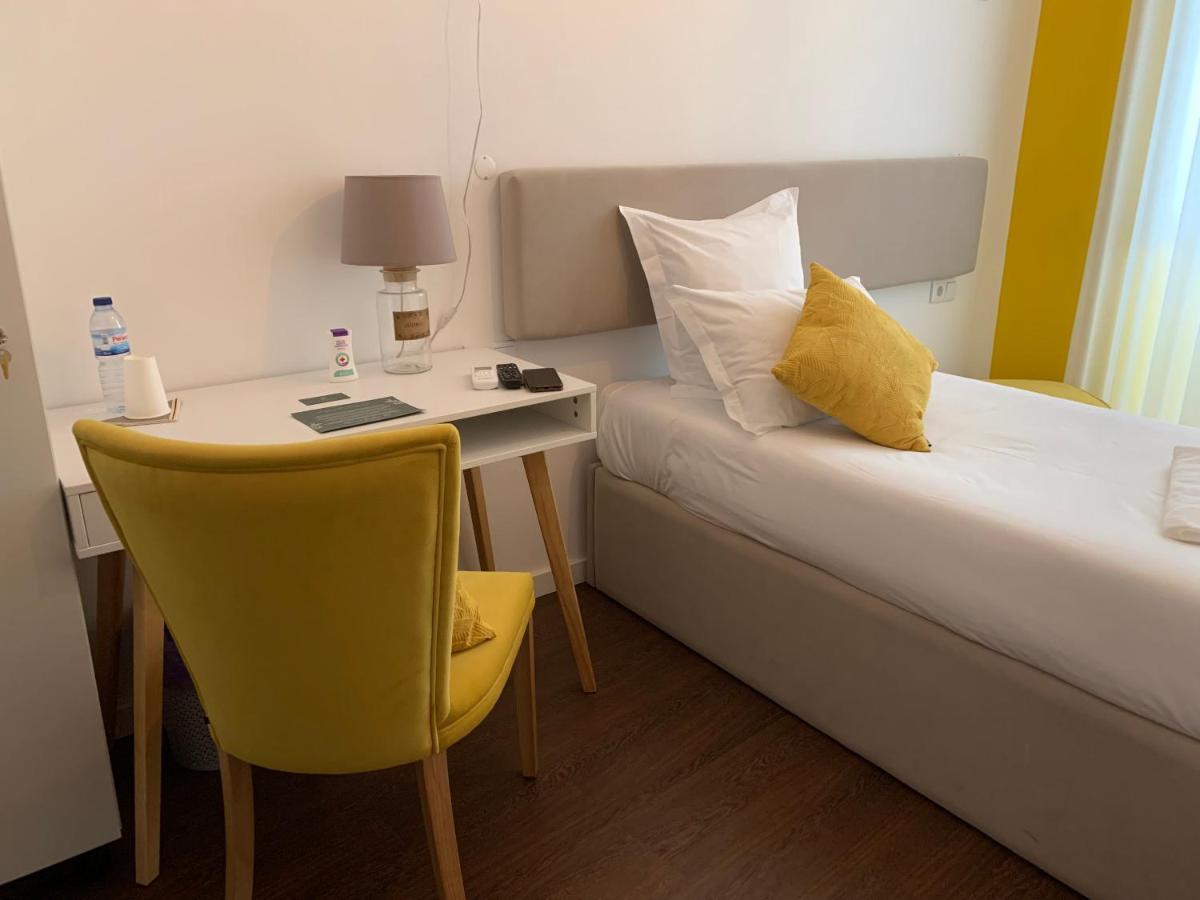 Pharmacia Guesthouse Коимбра Экстерьер фото