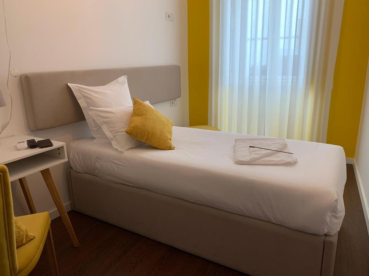 Pharmacia Guesthouse Коимбра Экстерьер фото